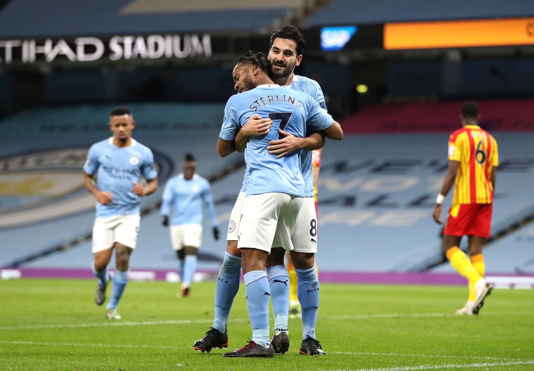 样的逻辑 样的逻辑